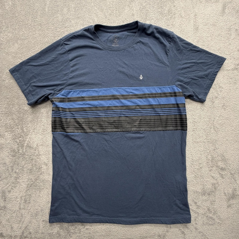 Volcom Shirt Mens XL Blue Striped Crewneck Tagless Cotton Polyester Logo